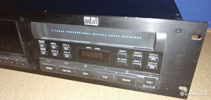 Аудиорекордер Alesis adat