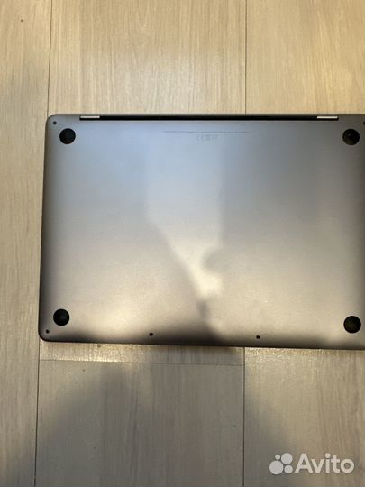 Macbook pro 13 2019 256