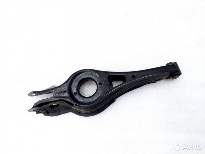 Рычаг задний левый Kia Optima JF G4ND 2017