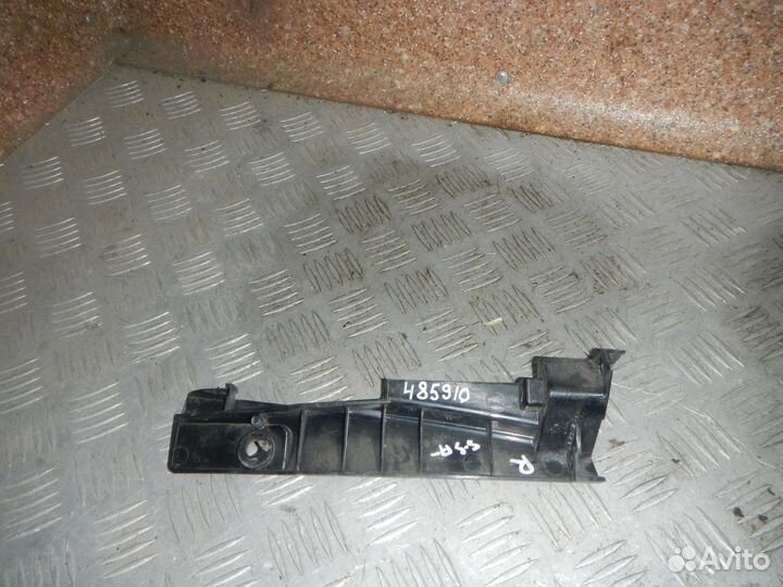 Кронштейн фары правой, Hyundai (Хендэ) -solaris (1