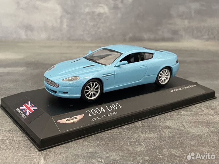 Модель Aston Martin DB9 (DeAgostini) 1/43 в боксе