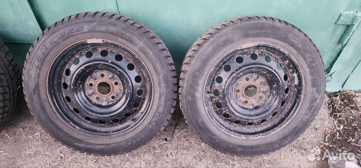 Kumho I'Zen KW22 205/60 R16 92T