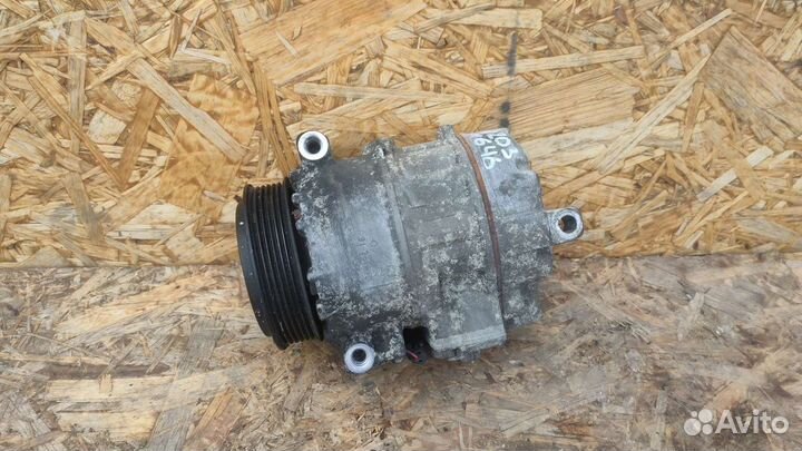 Компрессор кондиционера Mercedes W203 OM646 V-2.2