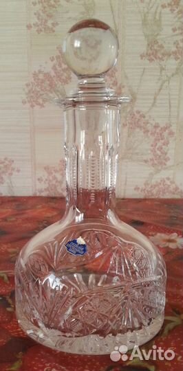 Графин хрустальный