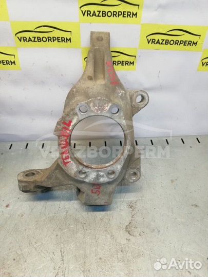 Кулак поворотный передний правый Nissan Teana J32