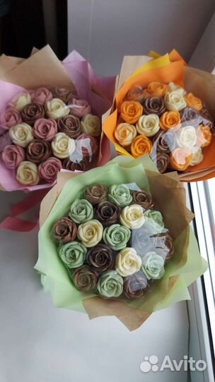 Букет из шоколадных роз воспитателям и учителям