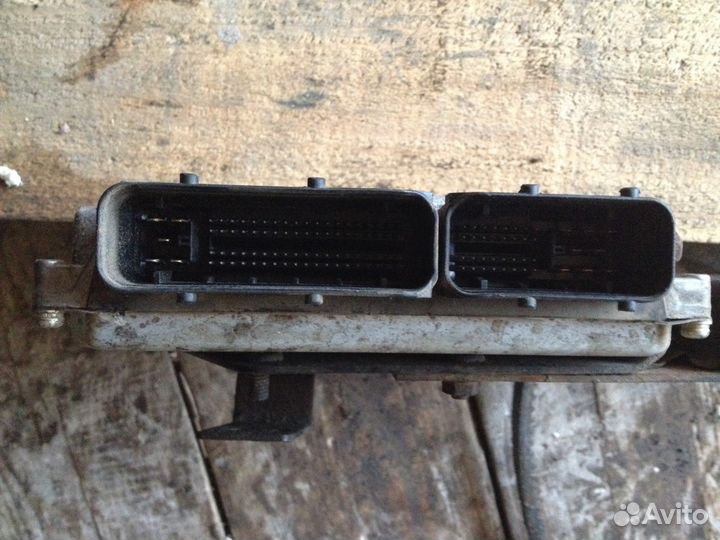 Блок управления (мозги) на богдан евро3 дв.4HK1