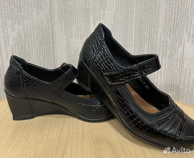 Туфли женские 35 размер