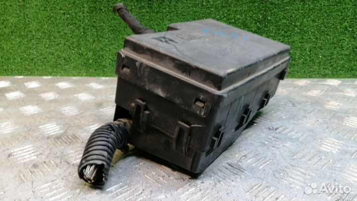 Блок предохранителей Ford Focus3