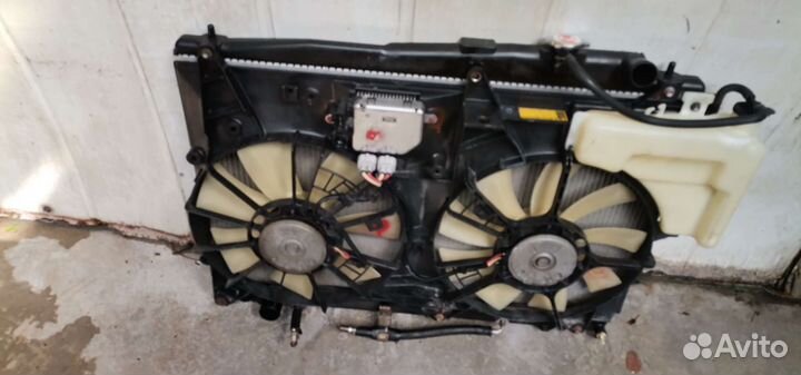 Радиатор Toyota Estima