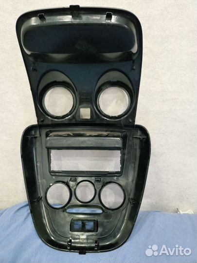 Центральная консоль granta