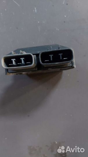 Блок управления на Toyota Mark X