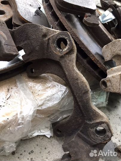 Комплект на передние тормоза опель астра GTC H