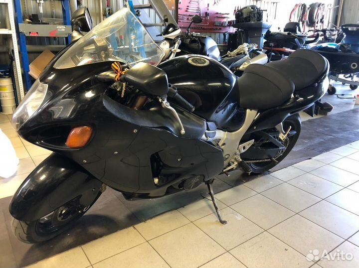 Продается легенда Suzuki GSX 1300 R Hayabusa