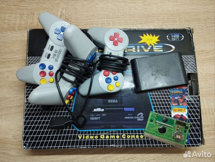 Sega mega drive 2+джойст под ремонт или на запч
