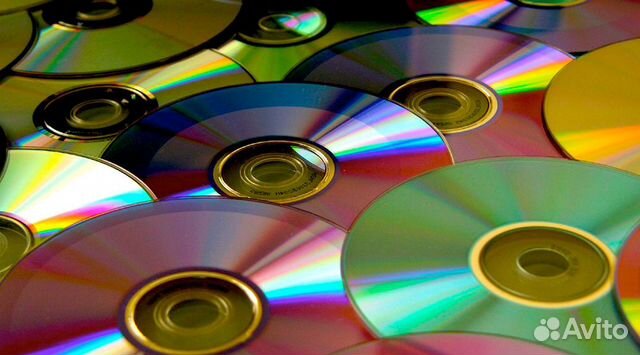 Компьютерные диски с играми и фильмами (20 шт)