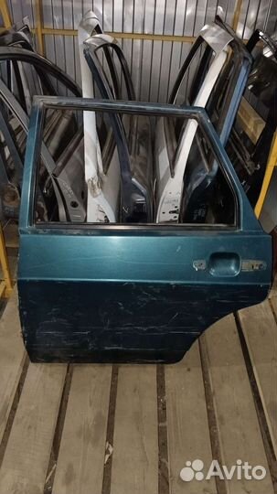 Задняя левая дверь ваз 2109