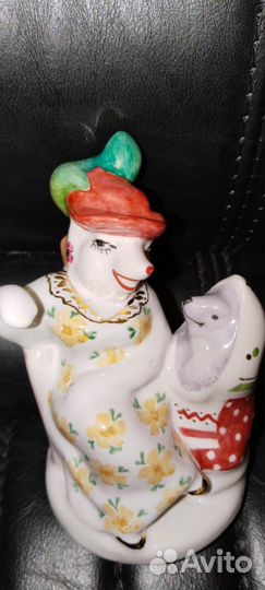 Фар.Статуэтка