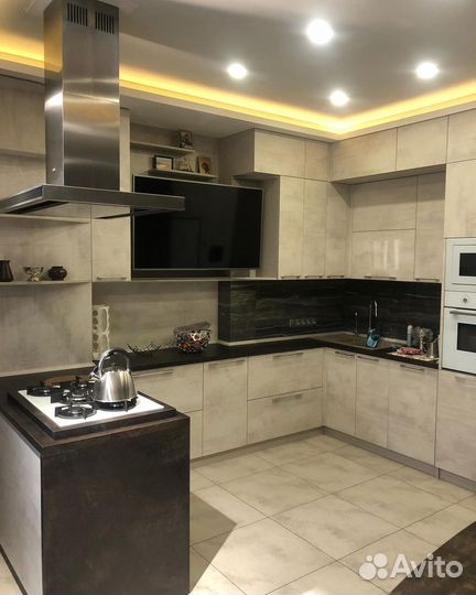 Кухонный гарнитур угловой модульный