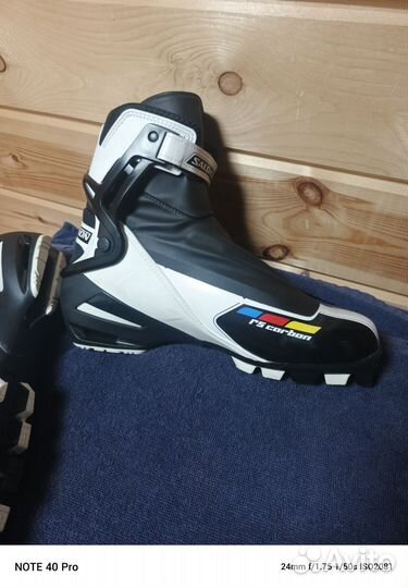 Лыжные ботинки salomon sns pilot