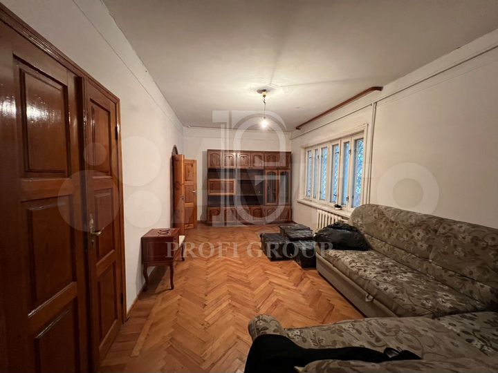 4-к. квартира, 100 м², 1/2 эт.