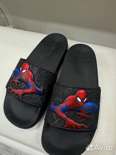 Шлепанцы Adidas adilette Marvel человек паук