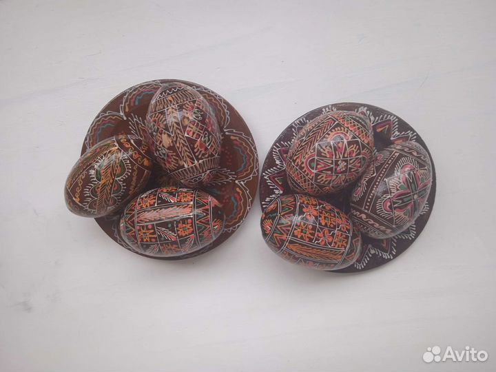 Пасхальные деревянные яйца