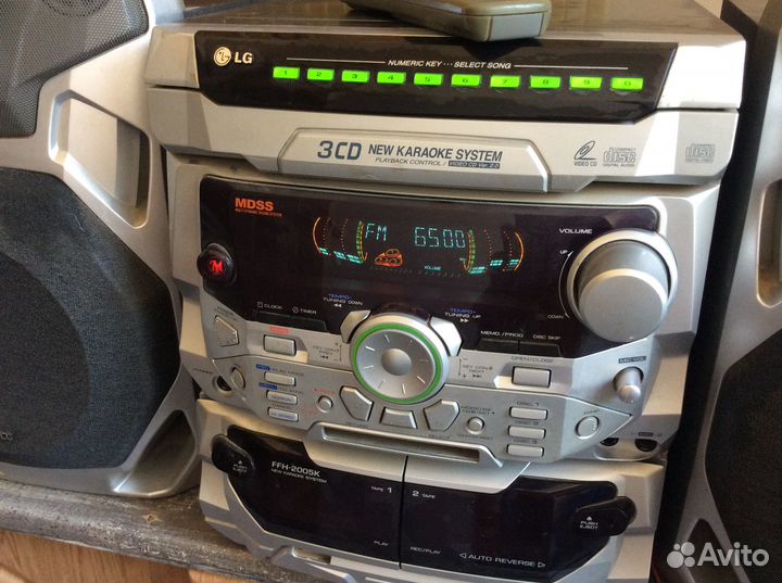 Музыкальный центр LG