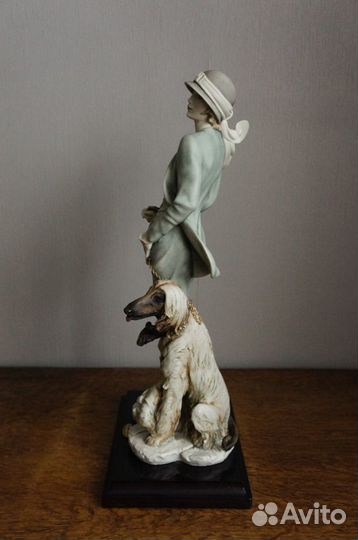 Джузеппе Армани Тереза с афганской борзой Флоренс