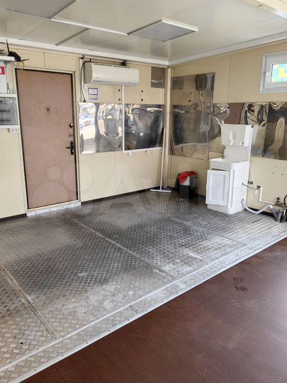 Торговая площадь, 25 м²