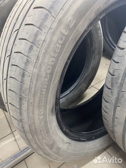 Continental ContiPremiumContact 2 215/55 R17
