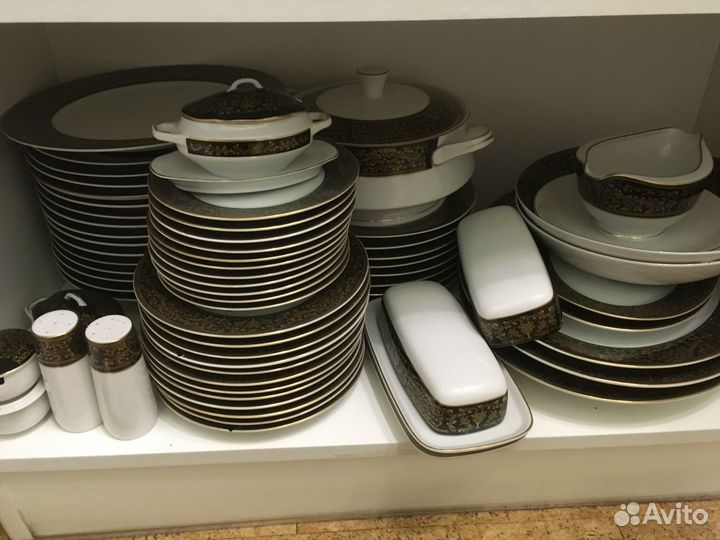 Столовый сервиз на 12 персон