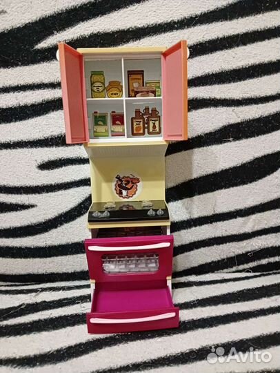 Детская кухня для кукол