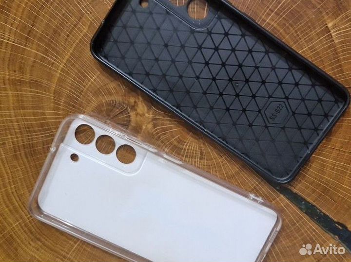 Чехол samsyng galax8 s 22 чёрный белый