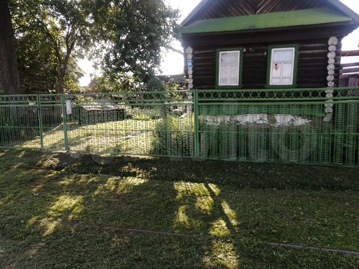 Дом 30 м² на участке 8 сот.