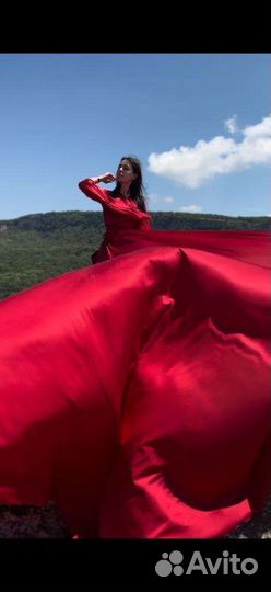 Летящее платье со шлейфом для фотосессии аренда