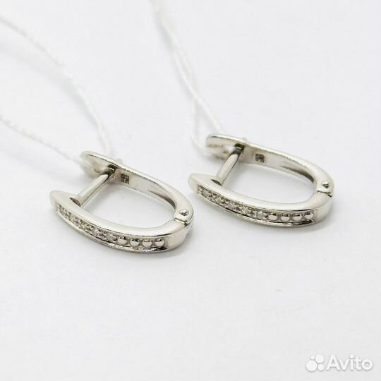 Золотые серьги с камнем