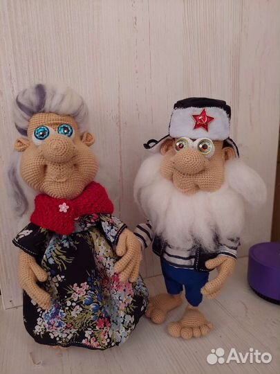 Кукла ручной работы с одеждой