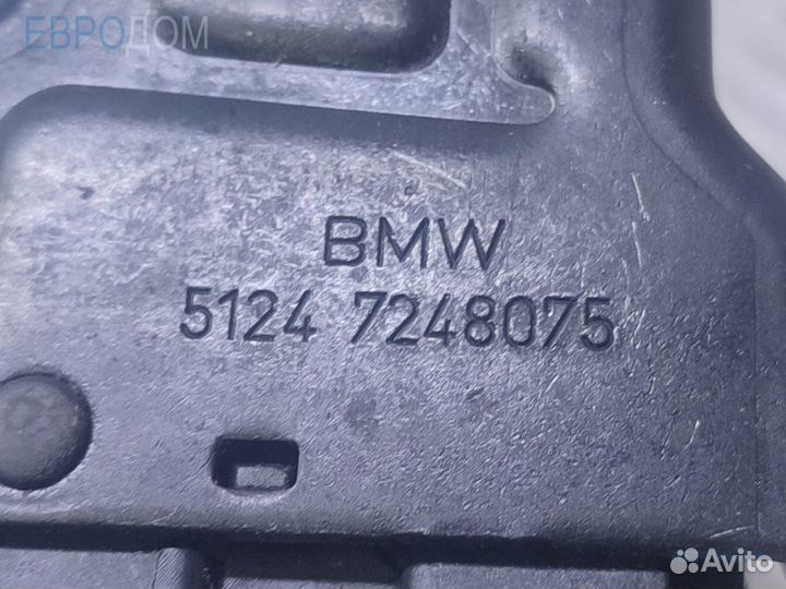 Замок багажника на BMW F21 s1156557