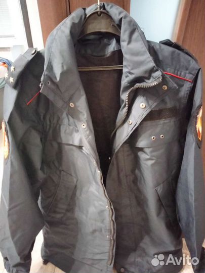 Женская форма полиции