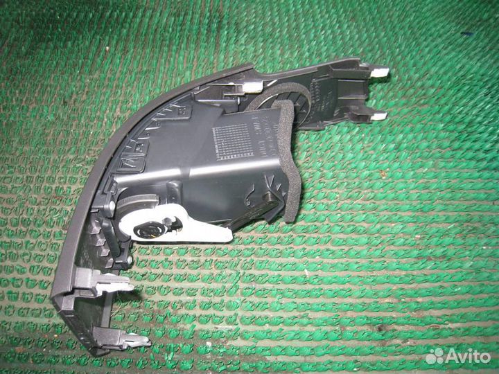 Дефлектор торпедо правый Honda CR-V 3 (RE) 2007