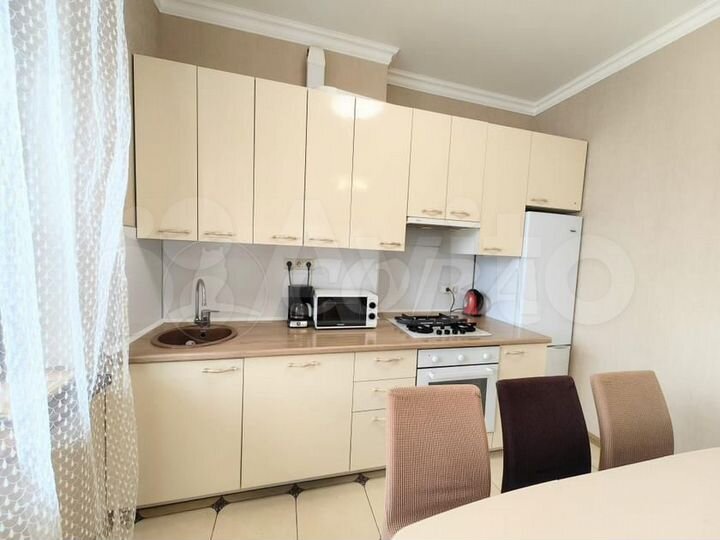 2-к. квартира, 73 м², 4/4 эт.