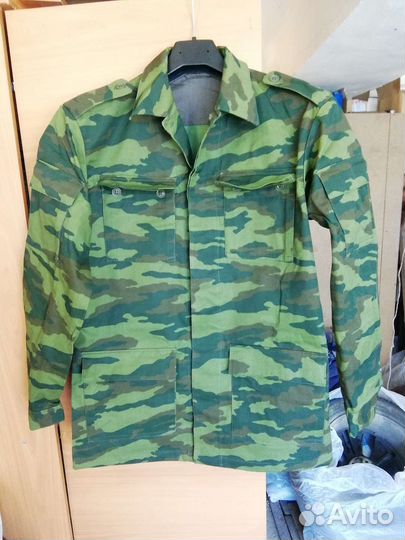 Новый костюм военный,размер 52/3