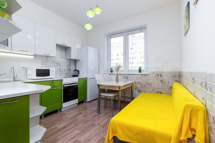 2-к. квартира, 54 м², 12/18 эт.