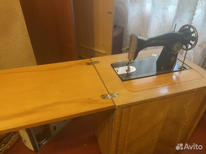 Швейная машинка ножная подольск