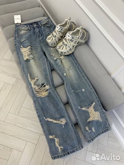 Джинсы рванные balenciaga