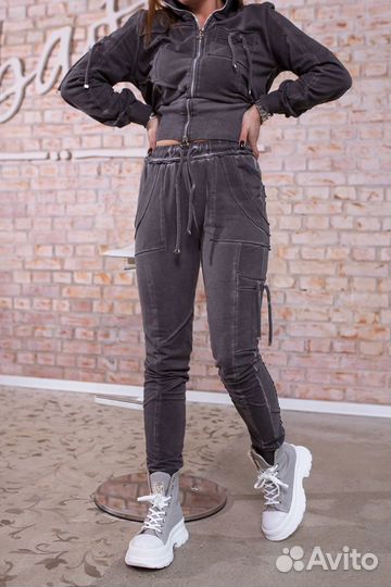 Спортивный костюм женский 48-50