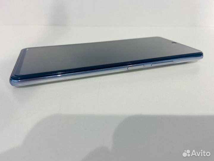 Телефон, Xiaomi Poco F3 256 гб / NFC