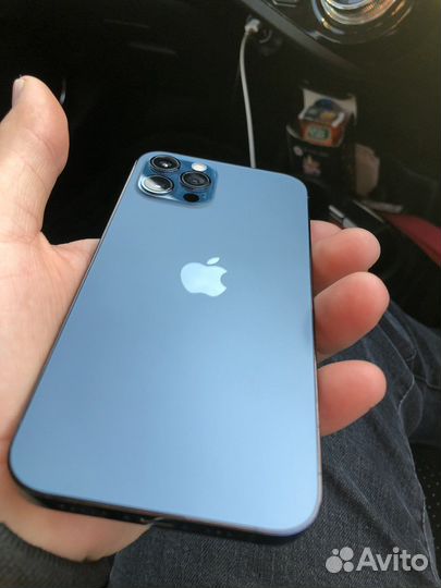 Продам iPhone 12pro 256