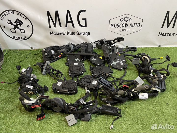 Доводчики двери Range Rover L405